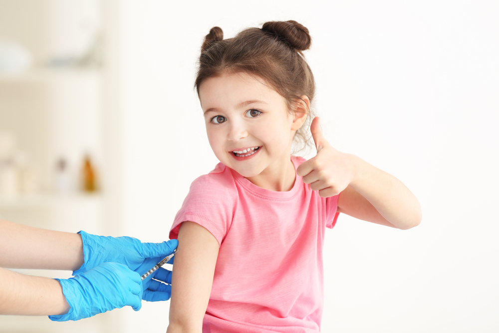 Kalendarz szczepień powstaje na podstawie danych dotyczących bieżącego stanu epidemiologicznego chorób zakaźnych w Polsce (fot. Shutterstock).