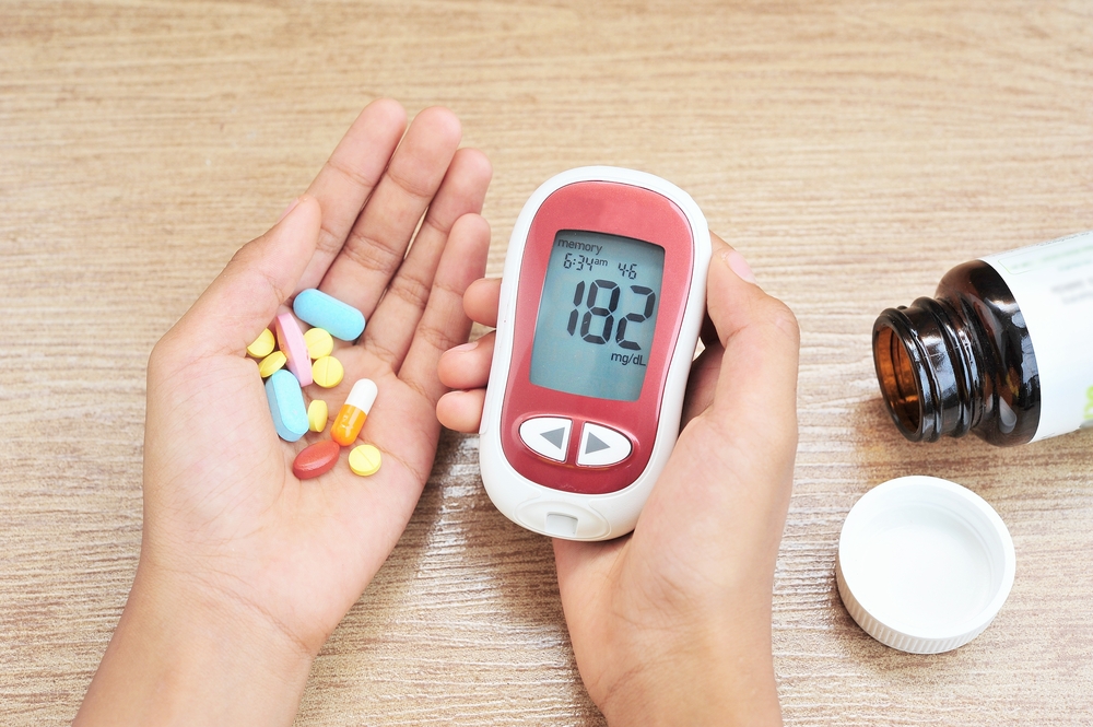 Metformina pozytywnie wpływa na profil lipidowy osocza, poprzez zmniejszanie stężenia trójglicerydów, cholesterolu całkowitego (fot. Shutterstock).