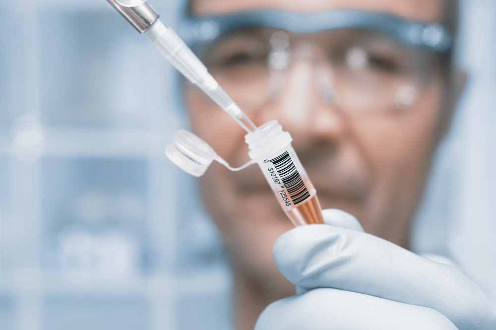 Bardzo ważną kwestią, która stoi przed farmaceutą rozpoczynającym karierę w badaniach klinicznej jest dobre zaznajomienie się ze standardem ICH GCP (fot. Shutterstock).